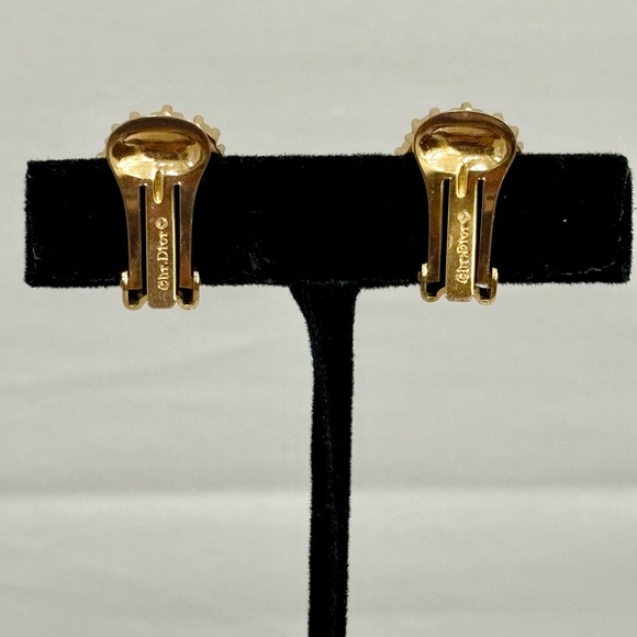Christian Dior Signed Iridescent Faux Pearl Gold Tone Clip on Earrings - Picture 5 of 10